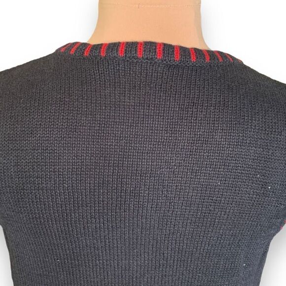 Vintage 90s Printed Knit Sweater Vest Black Red Embroidered Dark Floral Autumn - Picture 5 of 13